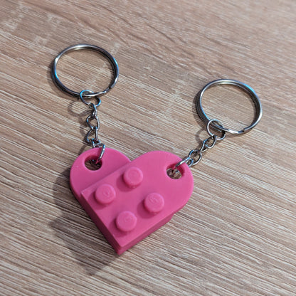 Privjesak za ključeve u obliku srca od lego kockica - 2 komada