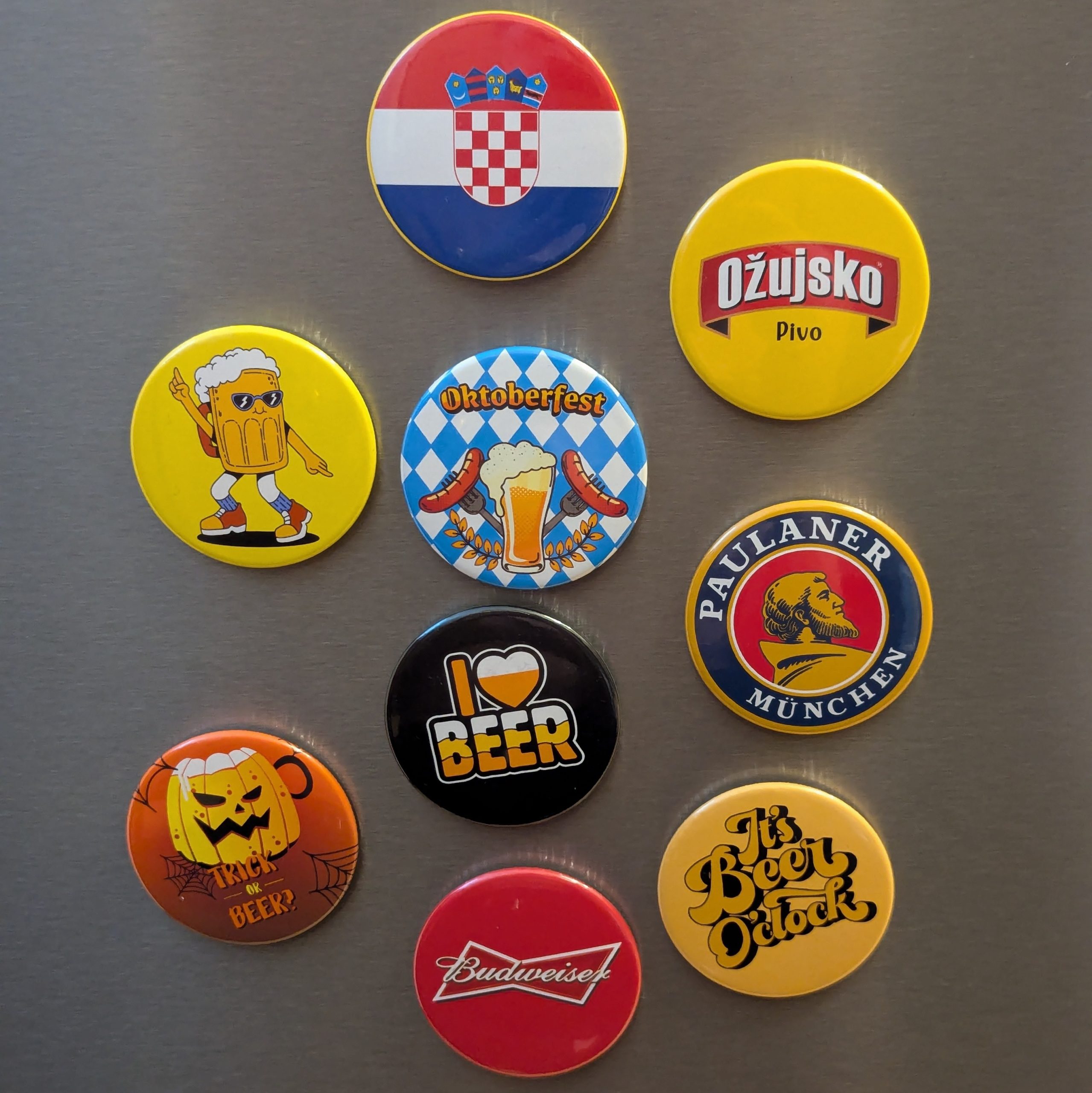 Magnetischer Flaschenöffner mit individuellem Text oder Bild - Personalisierter Bieröffner | Ø6 cm – Bild 5